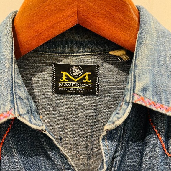 Vtg 70's Maverick Embroidered Denim Pearl Snap Shirt Long Tail Western Cowboy - Picture 8 of 16